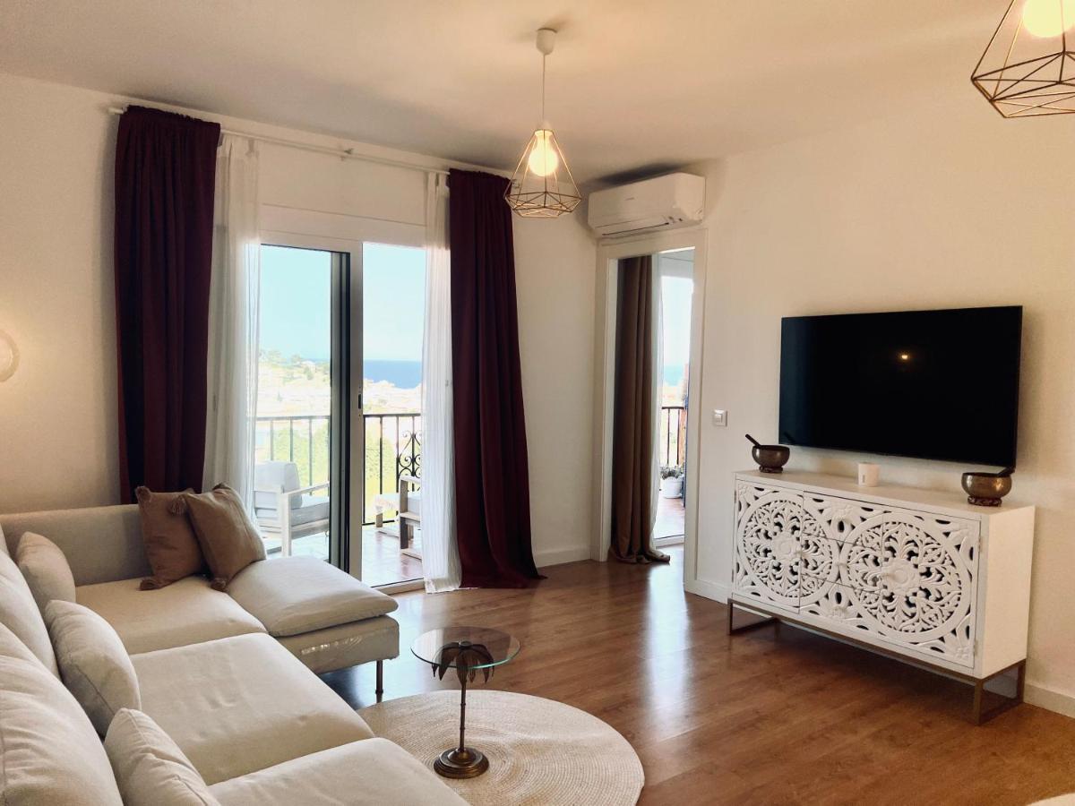 Zen Apartment Sea Views توسا ذي مار المظهر الخارجي الصورة