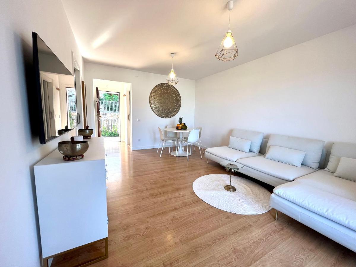 Zen Apartment Sea Views توسا ذي مار المظهر الخارجي الصورة